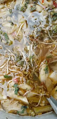 Hình ảnh Canh thêm