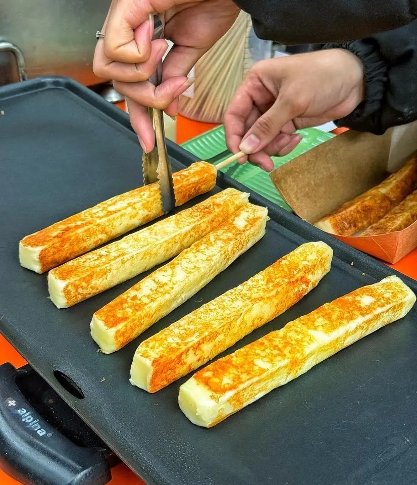 Hình ảnh Phô Mai Thanh Nướng Sữa Đặc Chuẩn Nội Địa