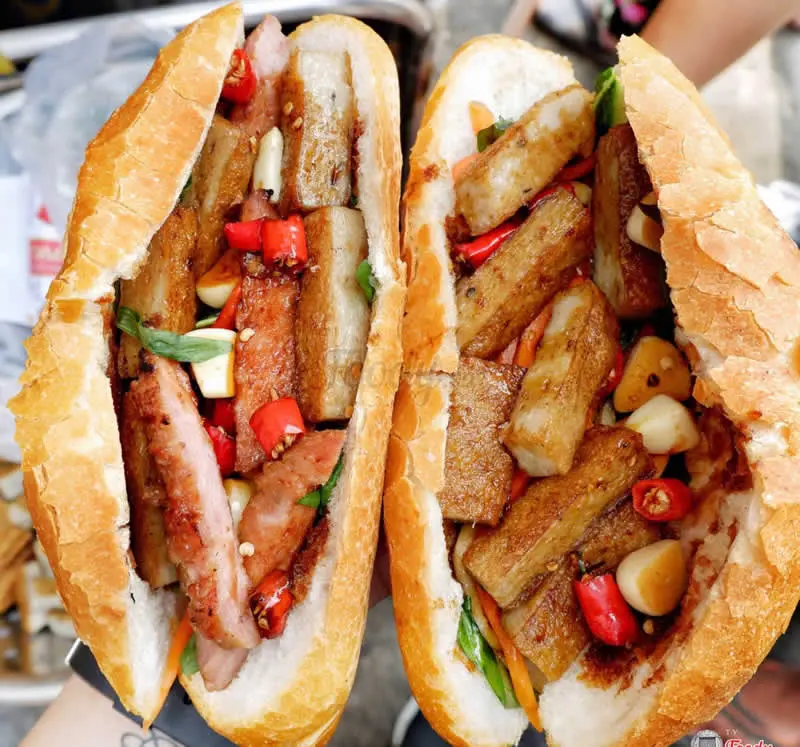Hình ảnh Bánh Mì Chả Cá Đặc Biệt