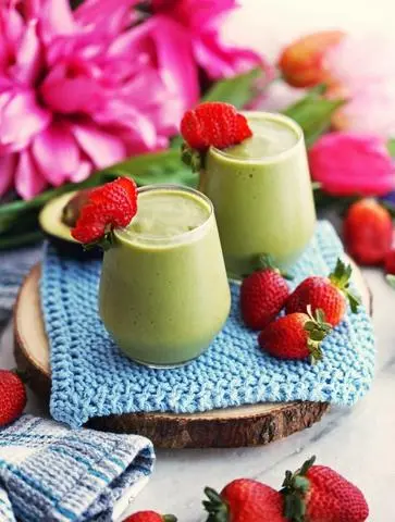 Hình ảnh Sinh Tố Dâu + Bơ