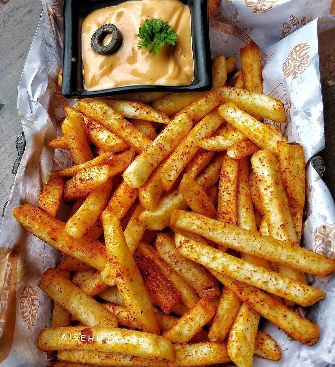 Hình ảnh Pepperoni (Khoai Tây Chiên + Xúc Xích Ý + Phômai)