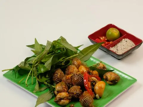 Hình ảnh Sò huyết cháy tỏi