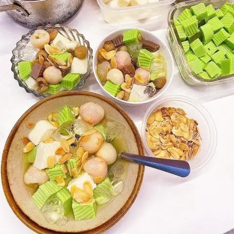 Hình ảnh CHÈ KHÚC BẠCH