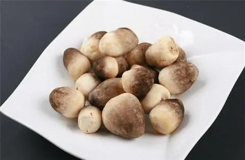 Hình ảnh Nấm Rơm Thêm