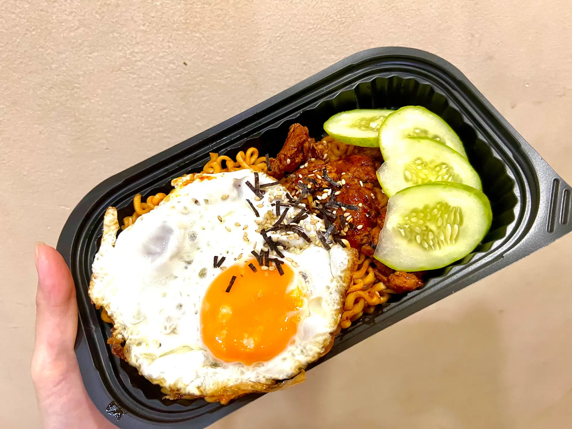Hình ảnh Mì cay Samyang bò - trứng