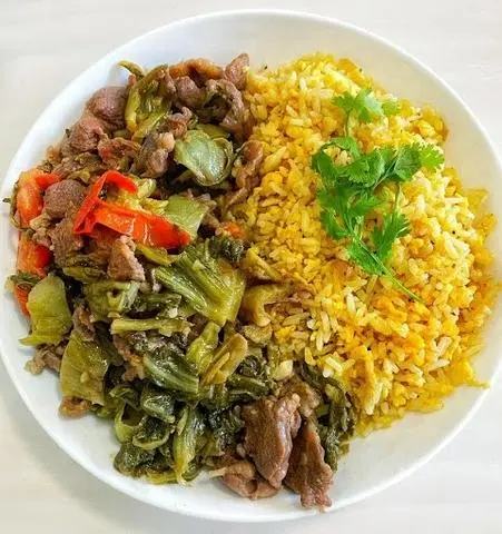 Hình ảnh Cơm chiên bò 