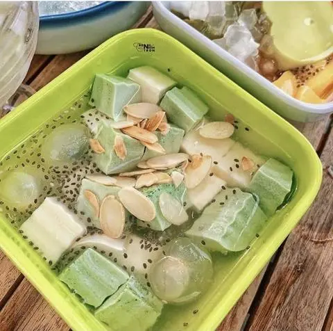 Hình ảnh chè khúc bạch