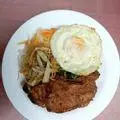 Hình ảnh Cơm sườn bì trứng ốp la