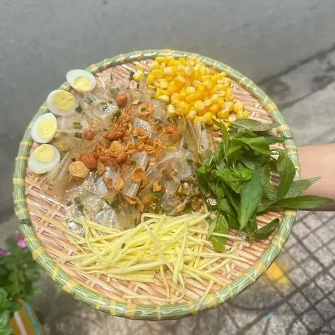 Hình ảnh Bánh Tráng Dẻo Mỡ Hành Bắp (Trộn Sẳn  )