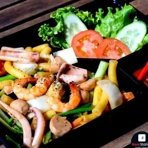 Hình ảnh Nui xào hải sản