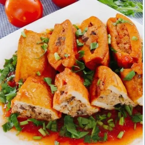 Hình ảnh Cơm - đậu hũ nhồi thịt