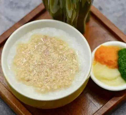 Hình ảnh Cháo dinh dưỡng Thịt bằm ngũ cốc