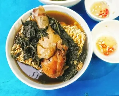 Hình ảnh Mì gà tần