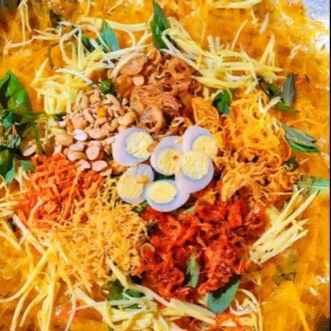Hình ảnh Bánh tráng trộn full topping