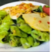 Hình ảnh Bánh Ướt Lá Dứa 3 Chả 