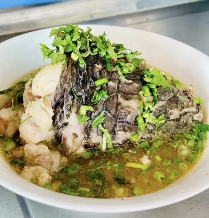 Hình ảnh Bánh canh đầu cá lóc ( bánh canh bột gạo)