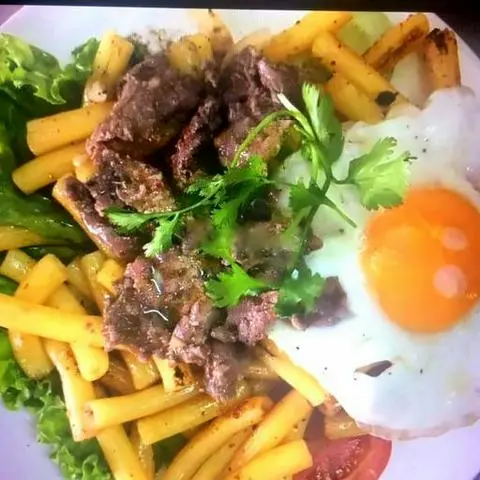 Hình ảnh Nui xào bò trứng