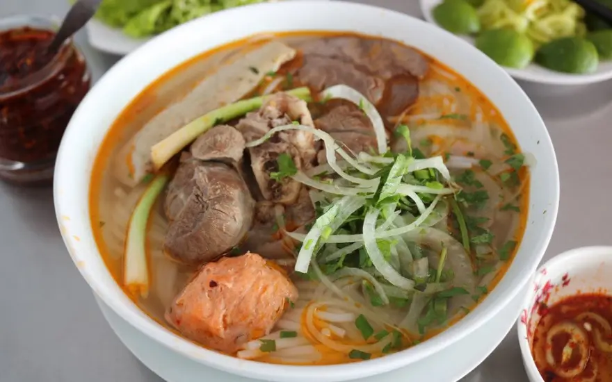 Hình ảnh Bún Bò Giò Heo