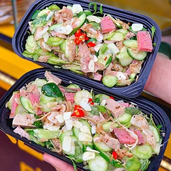 Hình ảnh Tré Trộn Nem Chua