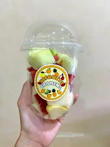 Hình ảnh Ly trái cây cắt sẵn mix đủ vị 3 - 5 loại. (hộp 200gr-250gr)