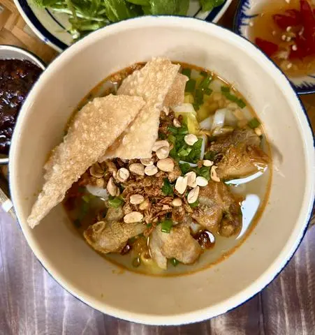 Hình ảnh Mì Quảng sườn