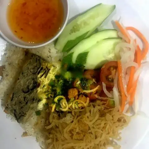 Hình ảnh Cơm bì chả