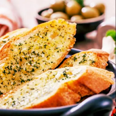 Hình ảnh Bánh mì nướng bơ hành