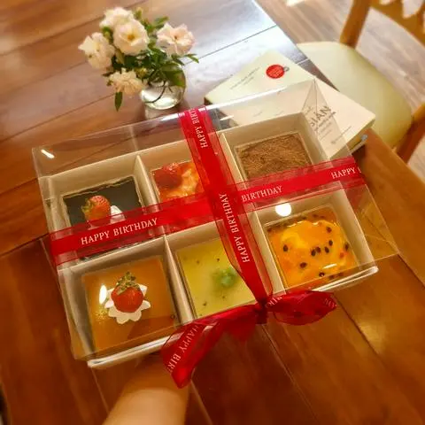 Hình ảnh Set 6 hộp bánh lạnh
