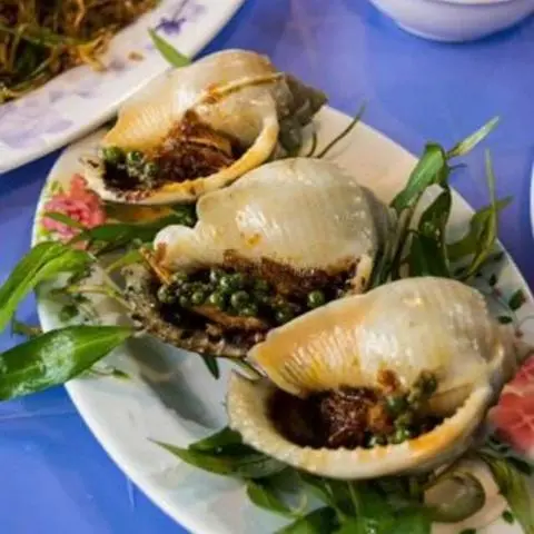 Hình ảnh Ốc tỏi nướng tiêu