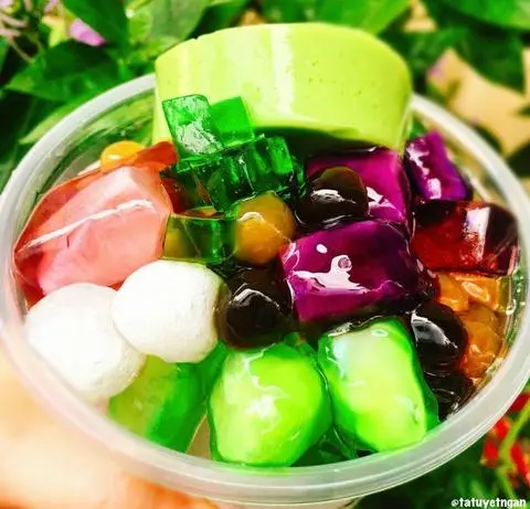 Hình ảnh Trà sữa trà xanh tá lả ly 700ml