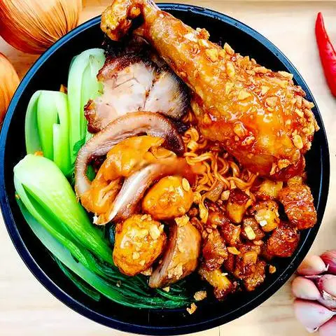 Hình ảnh Mì Trộn Giòn Giòn Đặc Biệt