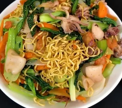 Hình ảnh Mì xào hải sản