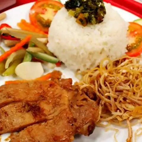 Hình ảnh Cơm sườn bì