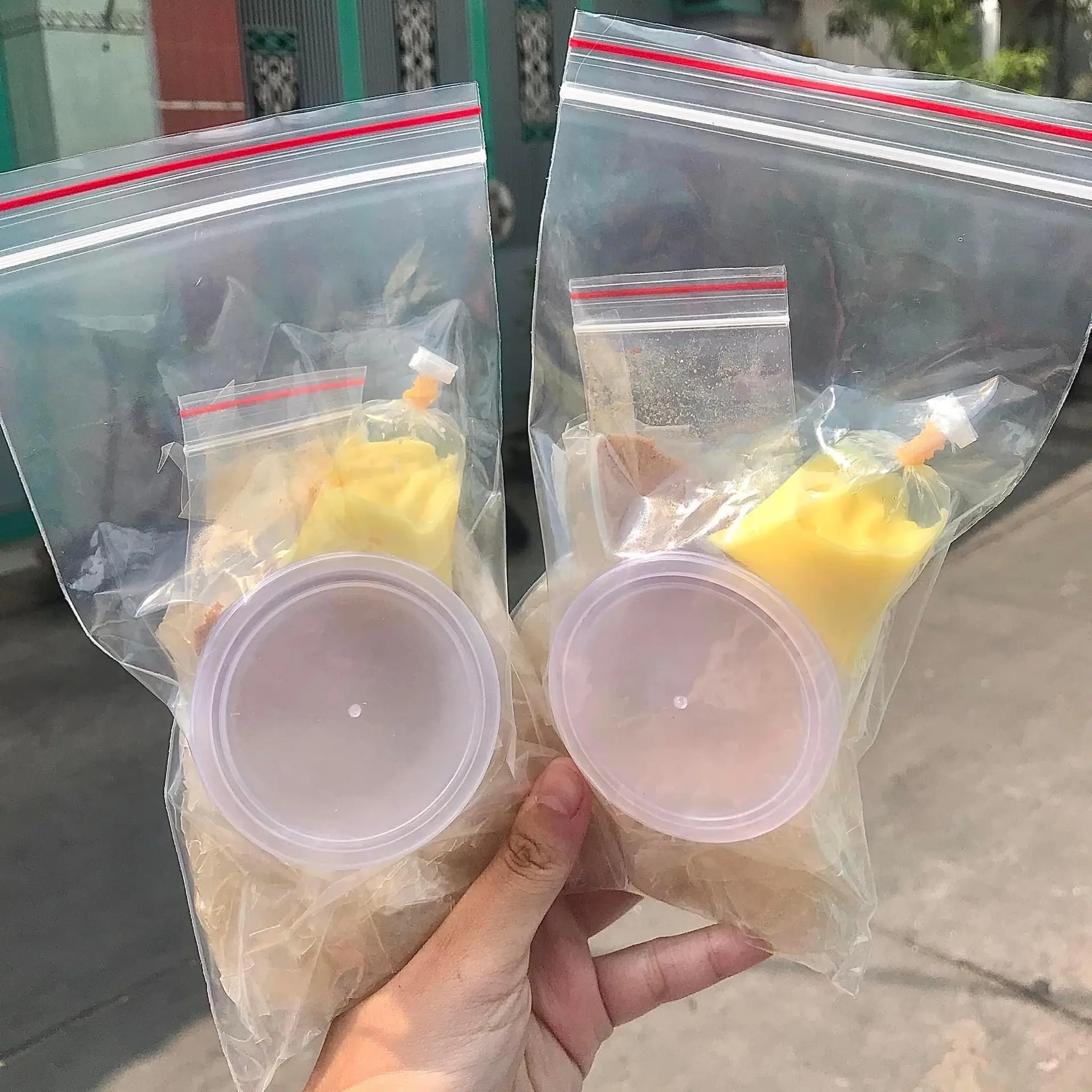 Hình ảnh Zip Bơ Tỏi Phi