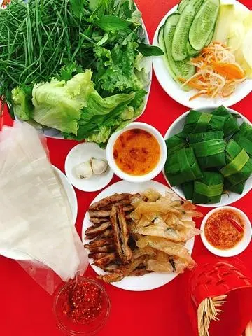 Hình ảnh CB1: Phần nem nướng 1 người. Tặng thêm món