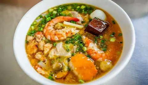 Hình ảnh Bánh Canh Cua Thịt +Chả