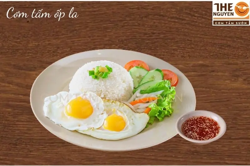 Hình ảnh Cơm trứng ốp la