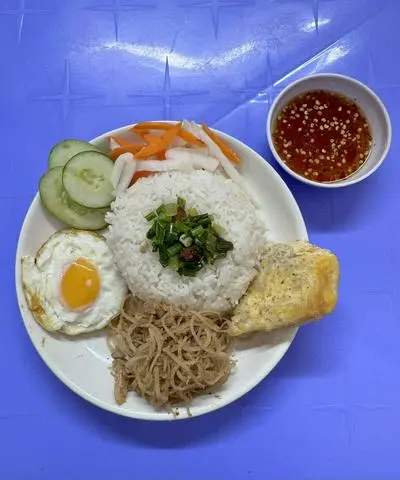 Hình ảnh Cơm Bì Chả Trứng