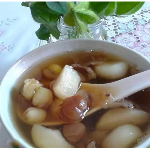 Hình ảnh Củ năng - nhãn nhục