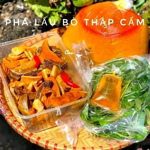 Hình ảnh Phá lấu thập cẩm 1kg (tặng kèm 8 bánh mì)