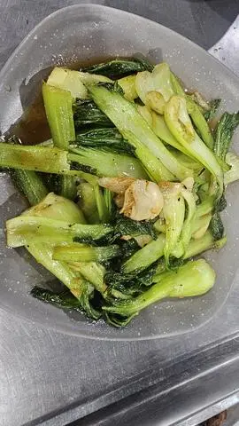 Hình ảnh Rau Xào Thêm 