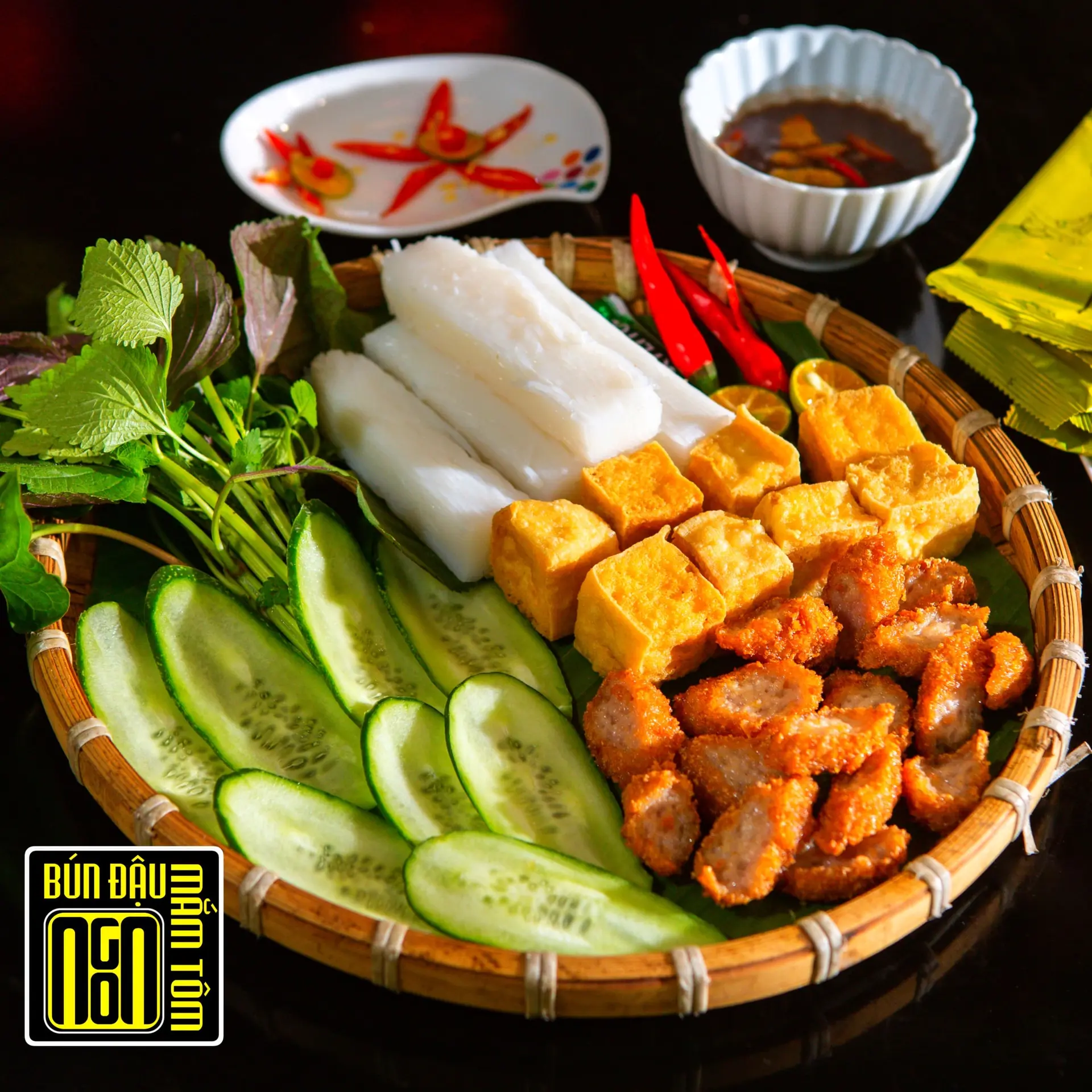 Hình ảnh Bún Đậu Nem Chua Rán