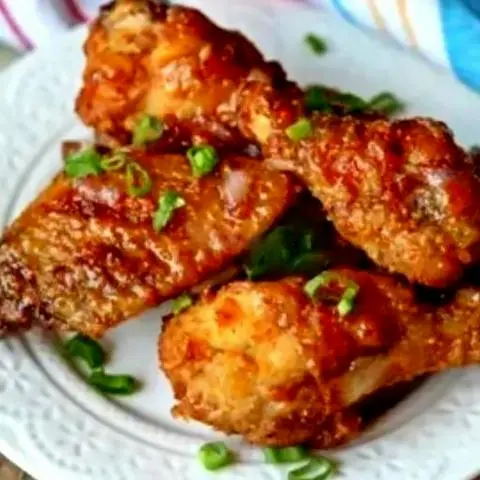 Hình ảnh Cơm gà chiên nước mắm