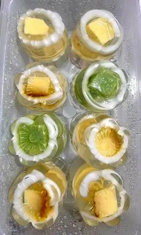 Hình ảnh 2 hộp rau câu dẻo Flan, matcha, dừa non, nhãn, nho 16 bông siêu ngon 600gr