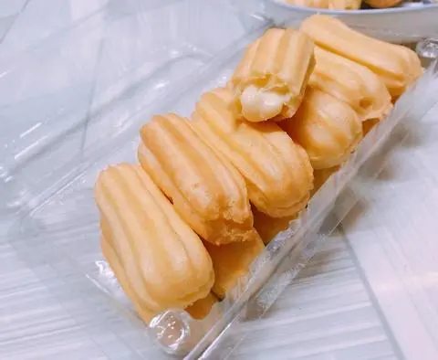 Hình ảnh su kem truyền thống 