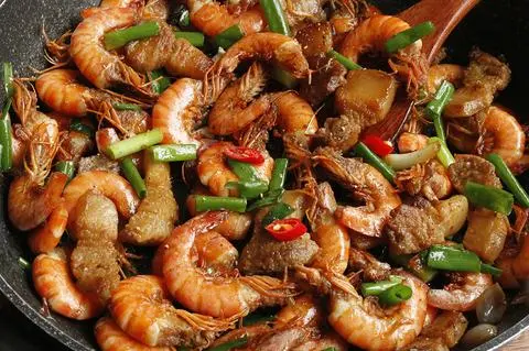 Hình ảnh Tôm ram ba rọi