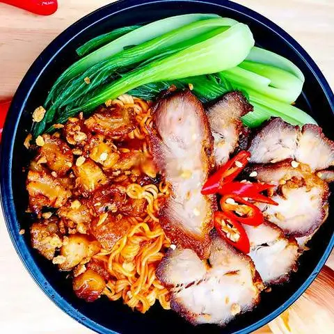 Hình ảnh Mì Trộn Tóp Mỡ Xá Xíu