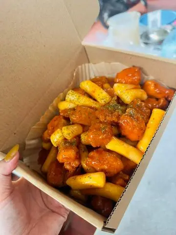 Hình ảnh Gà Toki