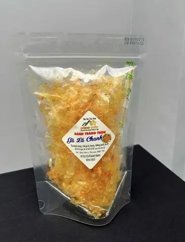 Hình ảnh bánh tráng trộn gà lá chanh