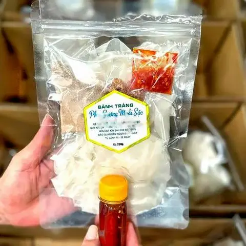Hình ảnh Combo 3 Set Bánh tráng Muối Sặc